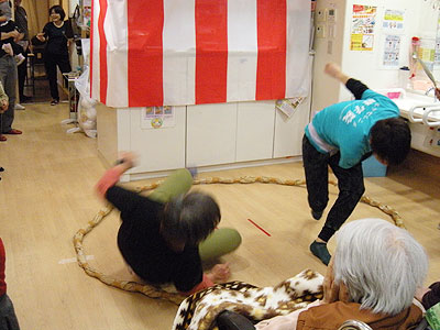 地域に愛され優しい活動的な生活09